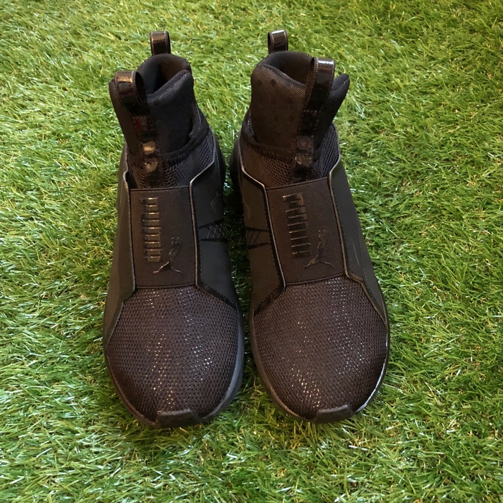 Black puma fierce sneakers